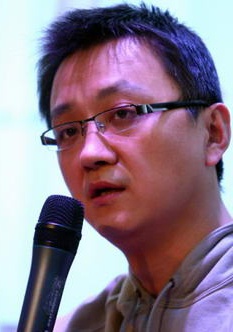 俞白眉（俞白眉饰演）