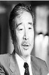 何敬容（郎雄饰演）