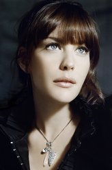 Arwen（丽芙·泰勒饰演）